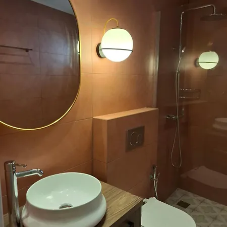 Tsigouri 3* Ano Sangrion